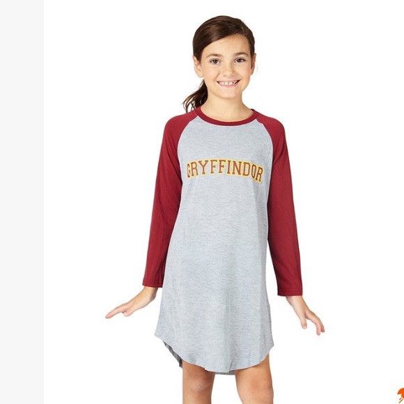 Warner Bros. Other - Harry Potter ‘Gryffindor’ nightgown ~ girls